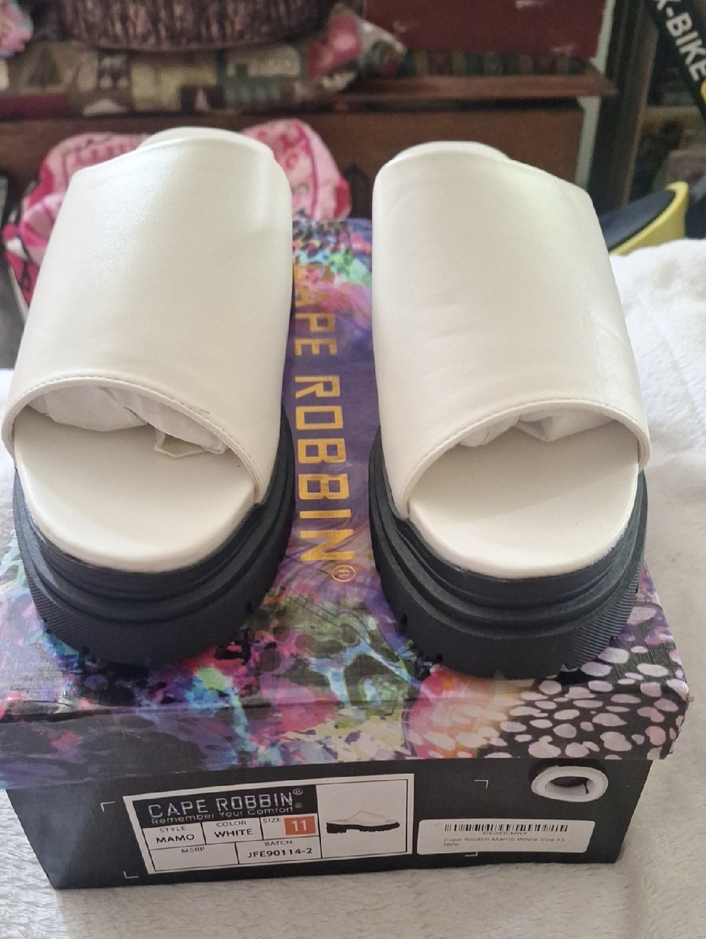 Cape Robbin White Chunky Slide Sandals for Men